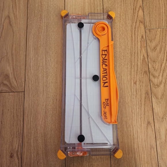 Fiskars 12" Paper Cutter - Picture 7 of 9